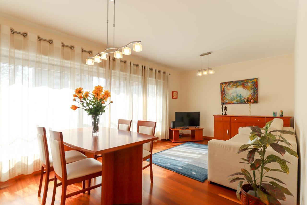 Sweet Living Viana - City Centre Apartment With Garage Виана-ду-Каштелу Экстерьер фото