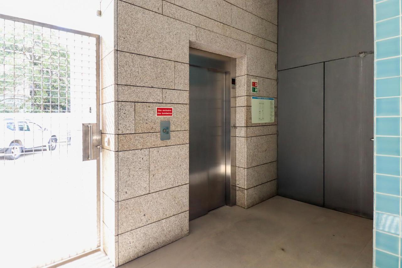 Sweet Living Viana - City Centre Apartment With Garage Виана-ду-Каштелу Экстерьер фото