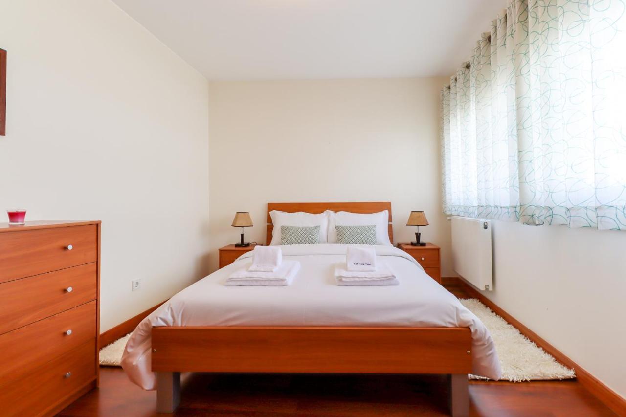 Sweet Living Viana - City Centre Apartment With Garage Виана-ду-Каштелу Экстерьер фото
